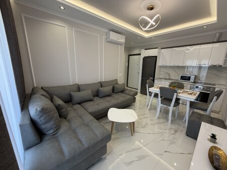 📣 AFFITTO SUPER Appartamento 1+1  📍 Via Jordan Misja, Vicino al Complesso Ndregjoni ✨     💶 Prezzo 50.000 Leke/Mese