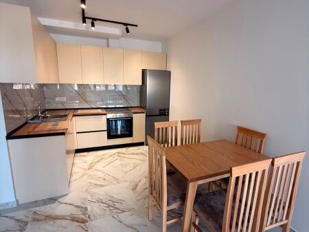 Apartament 2+1 per qera Laprake !