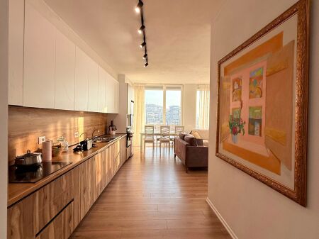  SHITET APARTAMENT 2+1 – PRANË GJIMNAZIT “PARTIZANI”