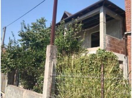 SHITET VILË 2-KATËSHE NË BABRRU  170,000 € 1,600,000 Lekë