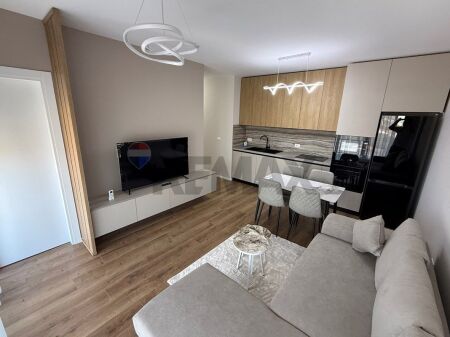Don Bosko, Paralel Living, Japim me Qira Apartament 2+1.