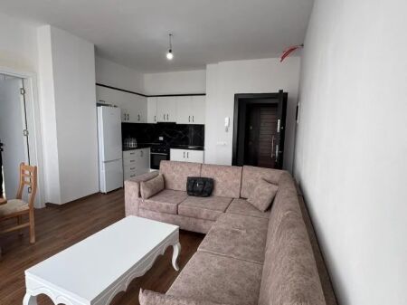 Jepet me qira apartament 2+1