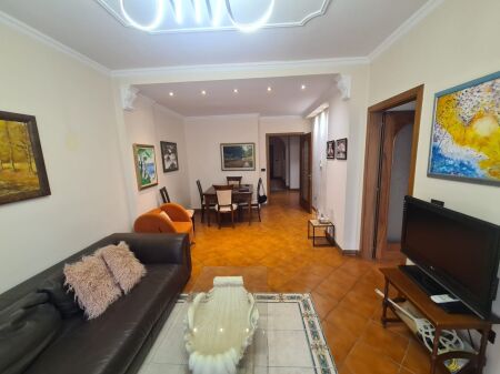 Appartamento 2+1 in affitto Via Elbasan !