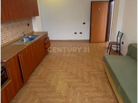 Apartament 1+1 Për Shitje në GOLEM 60,000 €