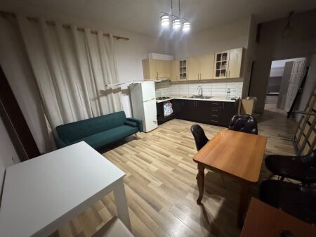 APARTAMENT ME QERA 1+1 YZBERISHT 60.000 LEKE FH-89245