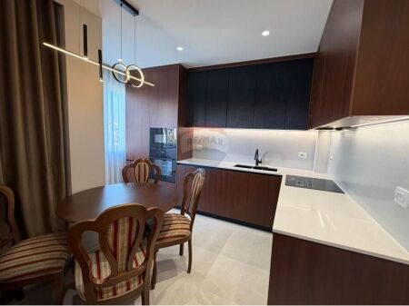 Apartament 2+1+2 per shitje tek Mine Peza