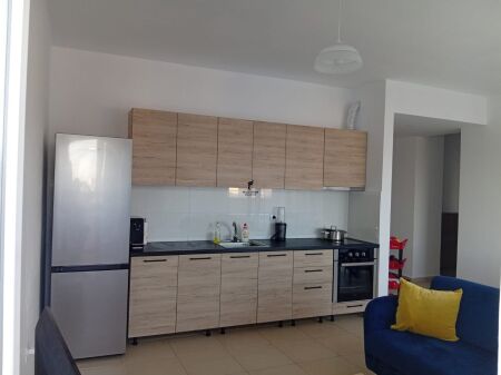 APARTAMENT ME QERA 2+1+2 YZBERISHT 70.000 LEKE FH-89181
