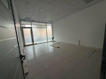 ZYRE ME QERA 415 M2 STACIONI TRENIT 8.300 EURO FH-89230