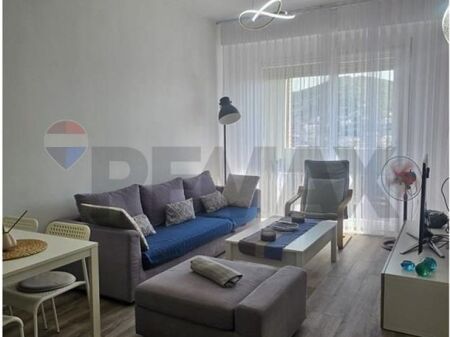 JEPET ME QIRA APARTAMENT 2+1, RRUGA E KAVAJËS