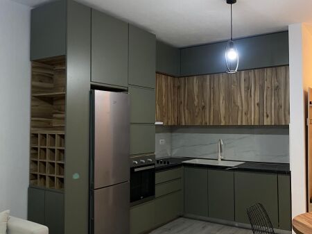 Apartament 1+1 per qera yzberisht !