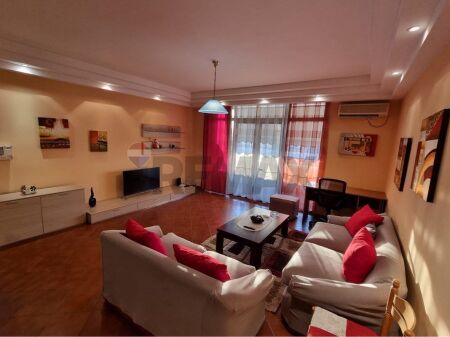 Appartamento 2+1+2 in affitto Viale Zogu i Pare