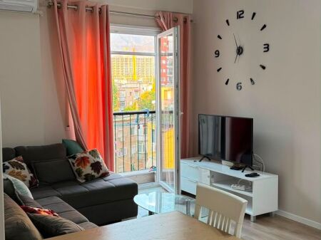 Jepet me qera apartament 1+1tek Brryli