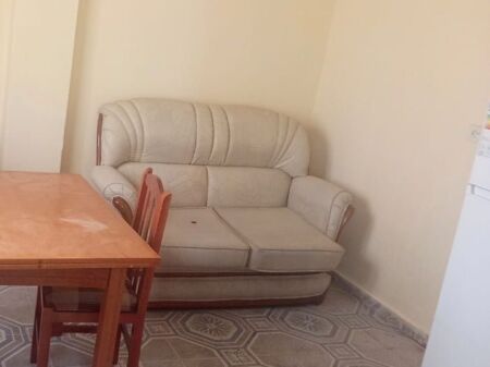 APARTAMENT 2+1. 33000 LEKE.RRUGA 5 MAJI
