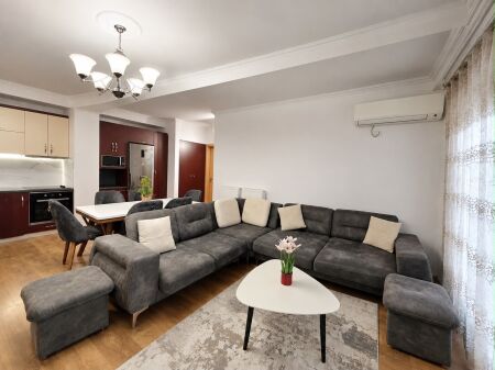 Apartament 2+1+garazh tek Kopshti Botanik