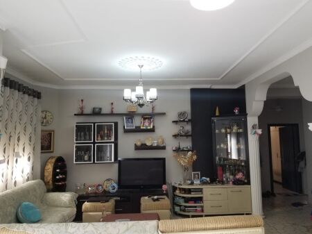 Qera | Vilë 4 kateshe+ papafingo+ garazh | Selitë | 3000 €/muaj
