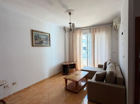 Apartament 1+1 ne Shitje Tek Rrethrrotullimi Astirit (OZONE ELECTRONIC) ID 5385