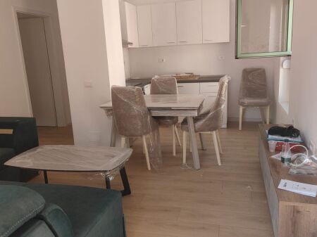 Qera | Apartament 2 + 1 | Ali Demi | 450 €/muaj