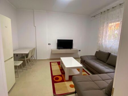 Jepet me qira apartament 1+1 tek Varri i Bamit