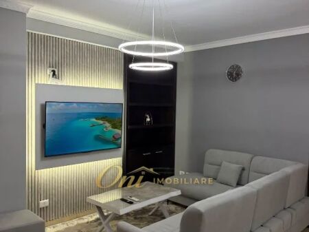KODRA E DIELLIT, APARTAMENT ME QERA 2+1+2