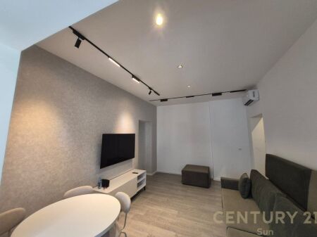 SHITET APARTAMENT 2+1 TE ISH GARDA TE SOPHIA