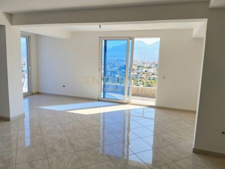 SHITET APARTAMENT 2+1 | BALLKON 33M2 ME PAMJE FANTASTIKE
