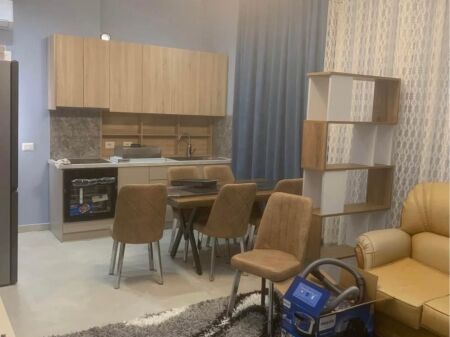 Qera | Apartament 1 + 1 | Rruga Llazi Miho | 450 €/muaj