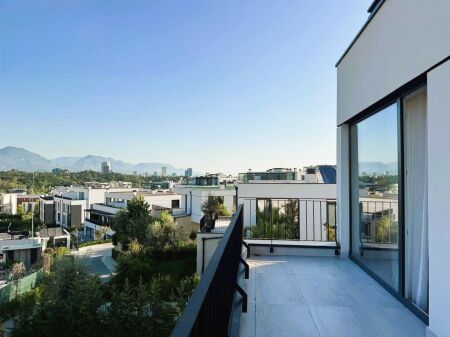 🏡Shitet apartament 3+1 & oborr – Forest Residence, Liqeni Thatë