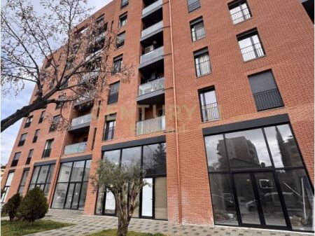 Apartament 2+1 per shitje ne Porcelan