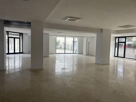 NEGOZIO 150000 LEKE.COMBINAT