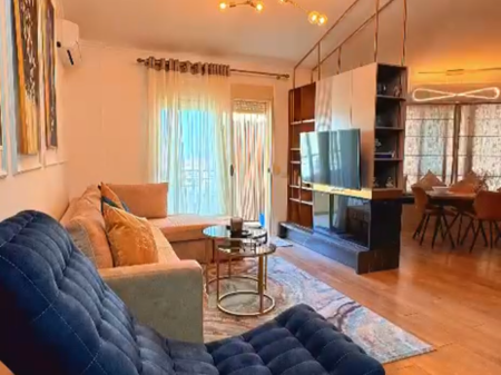 Apartament 1+1+ post parkimi Fresk Rruga e Teleferikut !