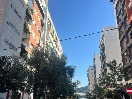SHITET APARTAMENT 1+1 , Pas Birra Tirana , Yzberisht