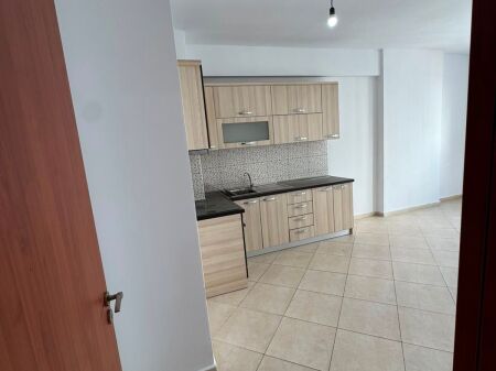 APPARTAMENTO 2+1+2 IN AFFITTO – ASTIR
