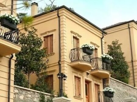  SHITET VILË 3-KATËSHE | BELVEDERE, KORÇË 