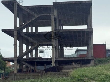 Casa a schiera di 3 piani in vendita ad Arapaj Durrës!