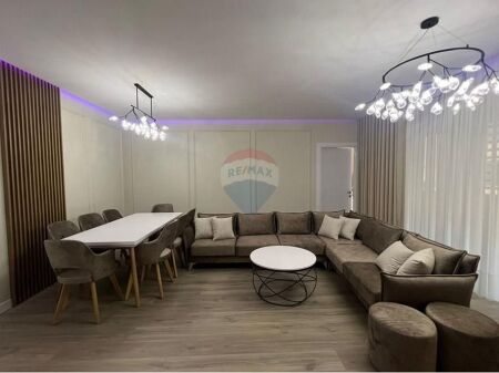 Apartament - Për Qira - Rruga Mine Peza, Tiranë(ID: 530261056-297)