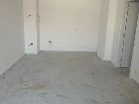Office for rent at Univers City (ID BZ21035) Tirane
