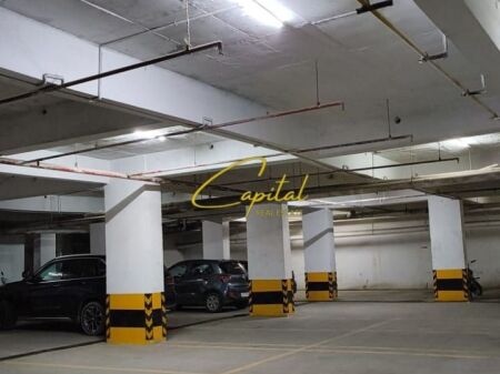 VENDESI IN VENDITA 2 POSTI AUTO 30 M2 EX CAMPO DI AVIAZIONE 4.300.000 LEKE