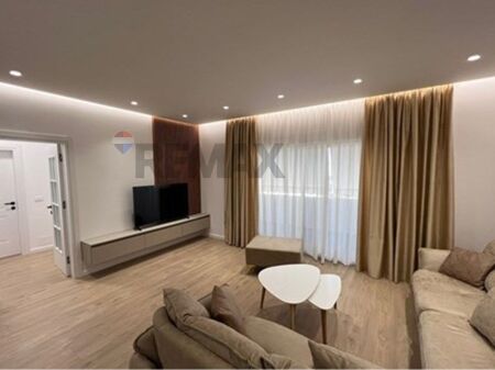 Apartment 2+1+2 for rent at Zogu i zi  