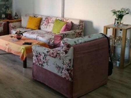 Jepet apartament 1+1 me qira tek Rruga Don Bosko , prane Kompleksit Fiori Di Bosco , Laprake .