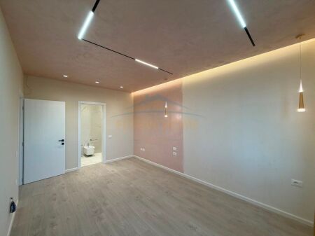 Qera , Apartament 2+1+Post Parkimi , Liqeni i thate , Tirane
