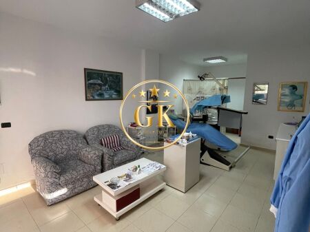 20691196 BUSINESS PREMISES FOR SALE – CURRILA, DURRËS