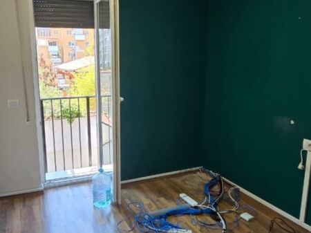 Business premises for rent at 21 December, Frosina Plaku Street, Kavaja Street, Muhamet Gjollesha Street, Old Park, Old Bus Park.