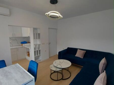 Ali Demi, Apartament 1+1 per Qira