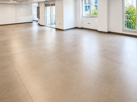 Office for rent is given near the Paris Commune, near the Indian Eye Clinic.