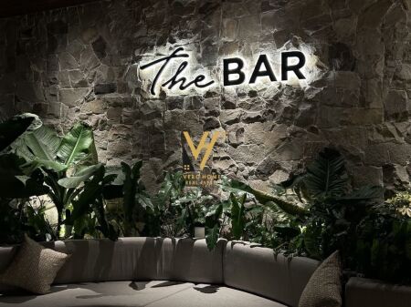 BAR LOUNGE IN AFFITTO IN VIALE JEAN D’ARC 260.000 LEKE