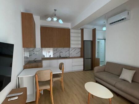 JEPET ME QERA – APARTAMENT 1+1  📍 Kompleksi Kadiu, Ali Demi