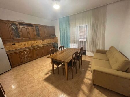 Appartamento 2+1 in affitto – Mercato Elettrico, Palazzo Grand !