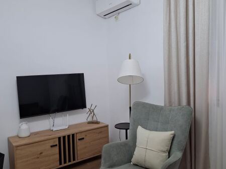 SHITET APARTAMENT 1+1 – RRUGA FERIT XHAJKO (ISH RESTORANT DURRËSI)