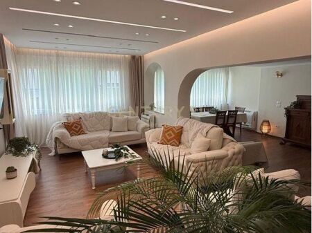 ISH BLLOKU, JAPIM APARTAMENT 2+1+2+KUZHINE E VECUAR PER QIRA!