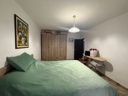Apartament 2+1 ne shitje, sheshi Xhamllikut!